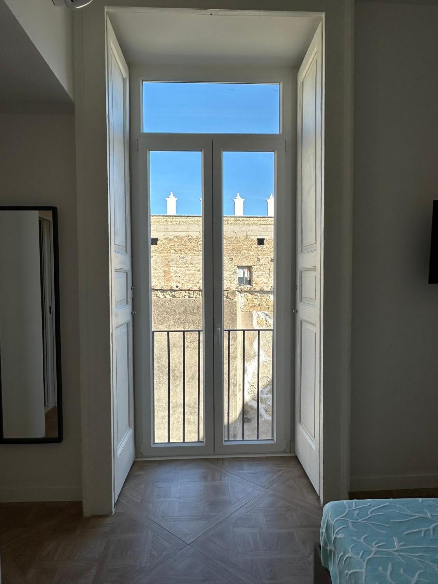 Centrantico - S. Chiara View Lejlighed Napoli Eksteriør billede